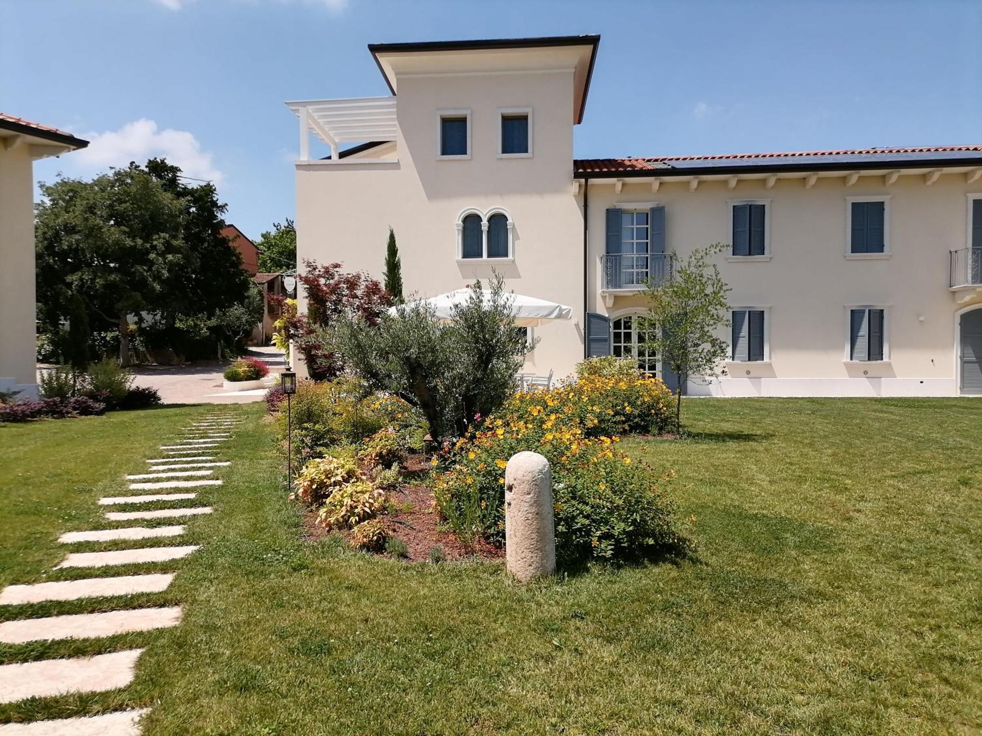 Relais Ca' Morenica Valeggio sul Mincio Kültér fotó